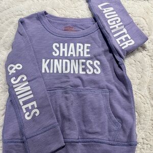 Cat and Jack 3T longer sweatshirt with pockets